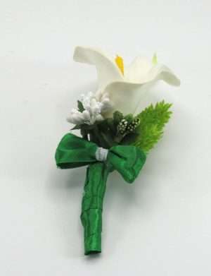 Cocarda de pus in piept pentru mire, verde-alb – PRIF303041