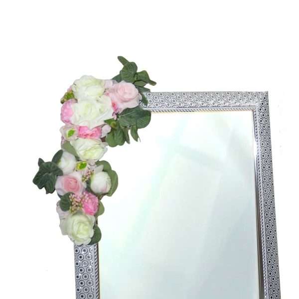 Oglinda miresei lucrata cu flori de matase, roz ILIF405006 (2)