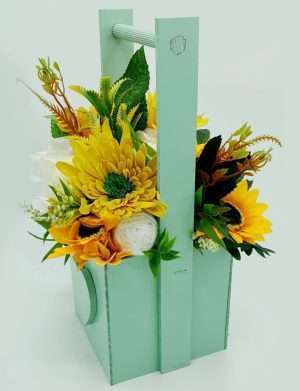 Aranjament cadou cu flori de matase, tonuri de galben & verde – FEIS211007