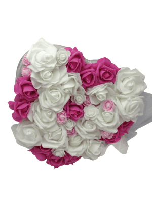 Decor masina pentru nunta cu tulle si trandafiri din spuma, roz-alb – ILIF309034