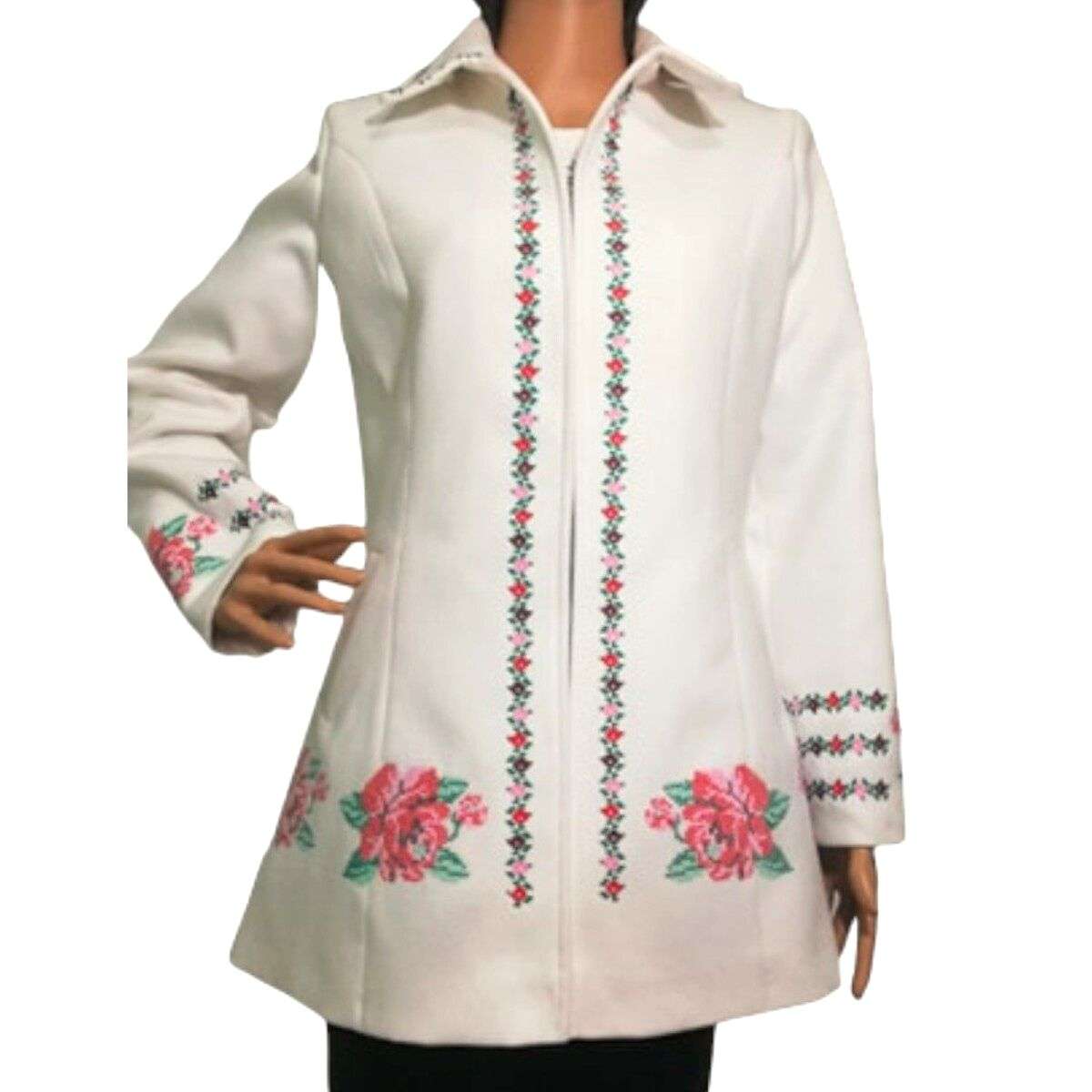 Pardesiu dama din stofa, scurt, croit in Romania, culoare alb cu flori brodate LLDJ403009 (2)