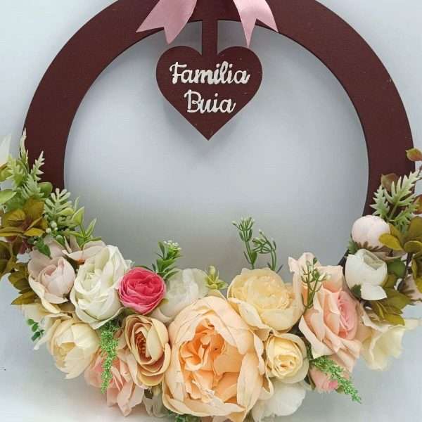 Ornament handmade pentru usa, coronita cu flori de matase, personalizata FEIS404009 (4)