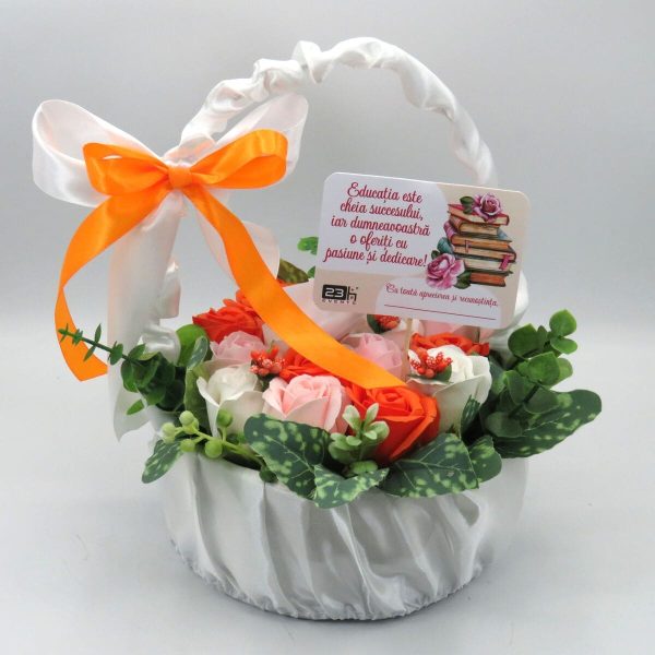 Aranjament cadou pentru cadre didactice, cu flori de sapun in cosulet, multicolor ILIF310042 (1)