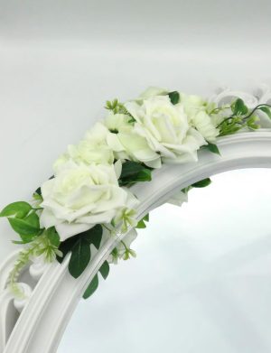 Oglinda miresei, forma ovala in stil victorian, lucrata cu flori de matase, model alb-verde – PRIF310057