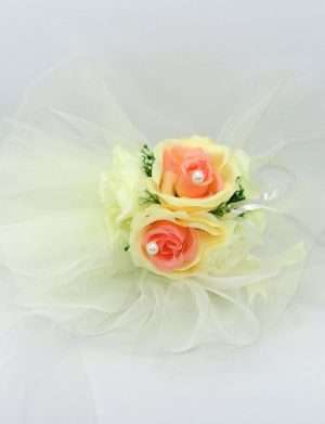 Decor masina pentru nunta, flori de matase si tulle alb – ILIF210003