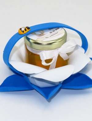 Marturii dulci cu miere, model handmade Zumzet dulce – albastru, borcan 50 gr – DSBC1695