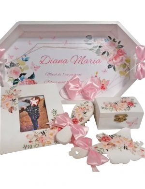 Set mot cu flori, 7 piese, personalizat, din lemn, cu fundite roz si ornamente multicolore DSPH102001