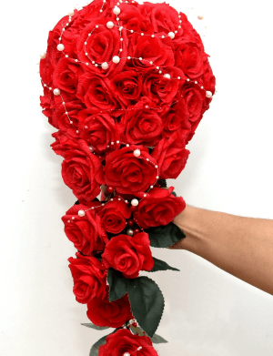 Buchet trandafiri flori de hartie floristica – FEIS009
