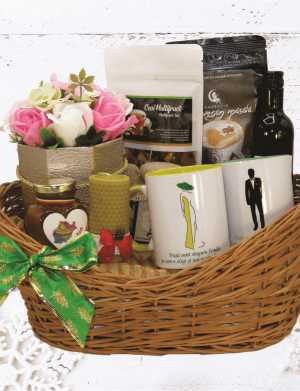 Cos cadou de Craciun pentru Nasi, Bucurie in familie, produse naturale, 10 piese – ILIF11012