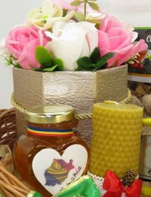 Cos cadou de Craciun pentru Nasi, Bucurie in familie, produse naturale, 10 piese – ILIF11012