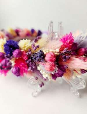 Coronita din flori uscate, realizata in culorile dorite – AMB201001
