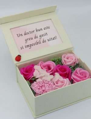Aranjament cu flori de sapun pentru doctor/cadre medicale – ILIF202053