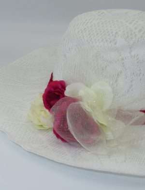 Palarie pentru dezgatitul miresei, cu tulle si trandafiri roz & albi- ILIF202061
