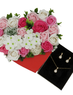 Set cadou Din inima – pentru tine, aranjament floral & bijuterii – ILIF202051