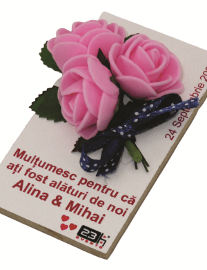 Marturie nunta cu magnet, personalizata si decorata cu flori, model 3 – ILIF203061