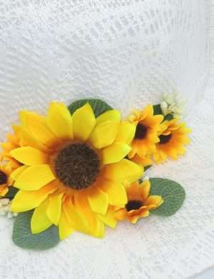 Palarie pentru dezgatitul miresei, alba cu floarea-soarelui – ILIF206016