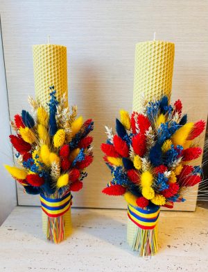 Lumanare nunta/botez, ceara naturala galbena, plante uscate tricolor – AMB207005