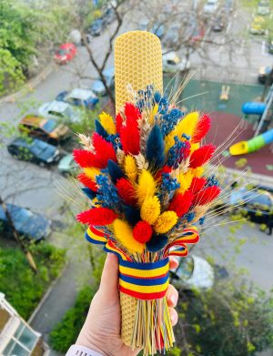 Lumanare nunta/botez, ceara naturala galbena, plante uscate tricolor – AMB207005