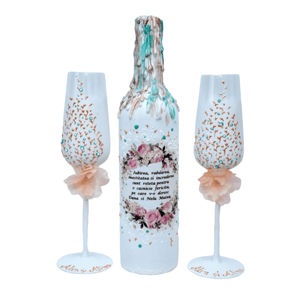 Set cadou pentru fini, sticla vin spumant si pahare decorate manual - FEIS207004