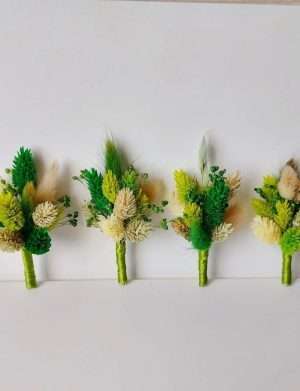 Cocarda din flori naturale uscate, verde – AMB207010