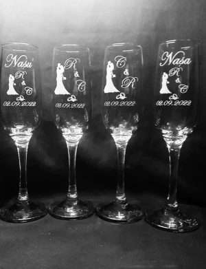 Set 4 pahare nunta, personalizate prin gravura, Miri & Nasi, din Sticla – KLTM210029