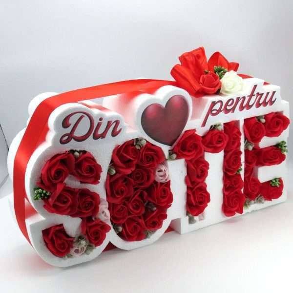 Aranjament cadou cu flori de sapun Din inima pentru sotie trandafiri rosii ILIF303022 3