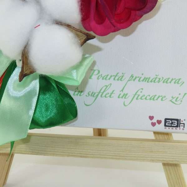 Mini tablou cu stativ decorat cu flori uscate si mesaj rosu alb ILIF304011 3