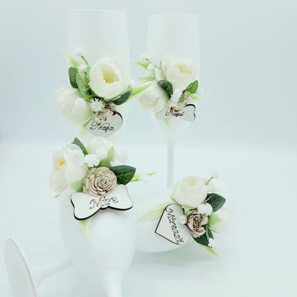 Set 4 pahare nunta pentru miri nasi model deosebit cu flori de matase FEIS305013 4