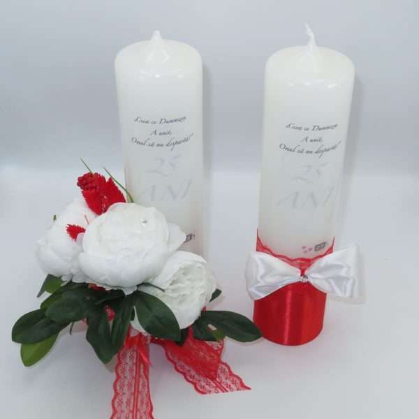 Lumanare nunta aniversare 25 ani decorata bujori albi de matase rosu alb ILIF306008 1