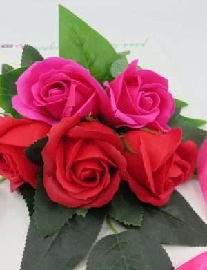 Cadou iubita, tablou tip aranjament floral cu trandafiri de sapun – ILIF307170