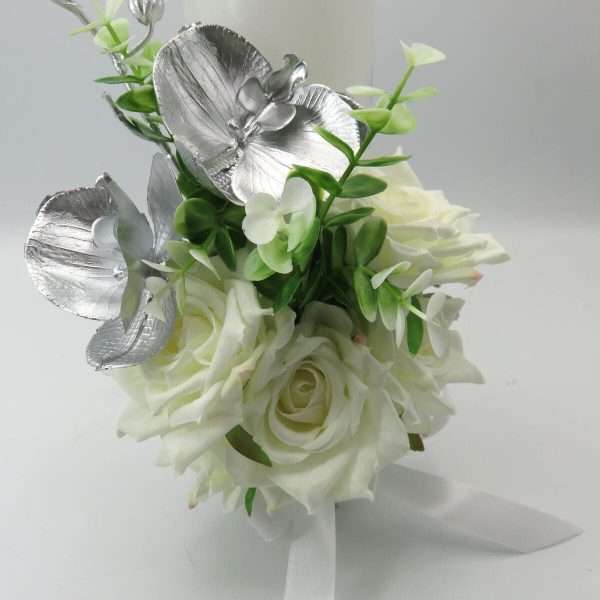 Lumanare nunta aniversare 25 ani model deosebit cu flori de matase alb argintiu ILIF307164 5