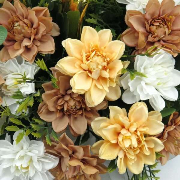 Decor masina pentru nunta verighete decorate cu flori nuante tomnatice ILIF308059 3