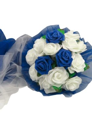 Decor masina pentru nunta cu tulle si trandafiri din spuma, albastru ILIF309052 (1)