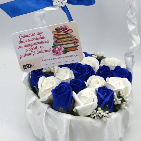 Aranjament cadou pentru cadre didactice, cu flori de sapun in cosulet, albastru regal ILIF310040 (11)