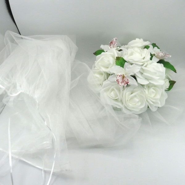 Decor masina pentru nunta, crini & trandafiri albi din spuma ILIF310029 (7)
