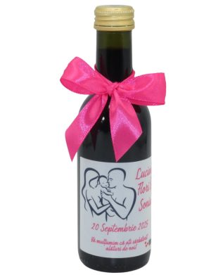 Marturie nunta, Sticluta de Vin personalizata, fundita roz ciclam- ILIF310024