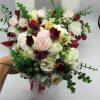 Set 2 lumanari cununie + buchet mireasa, flori de matase, grena&alb ILIF310047 (9)