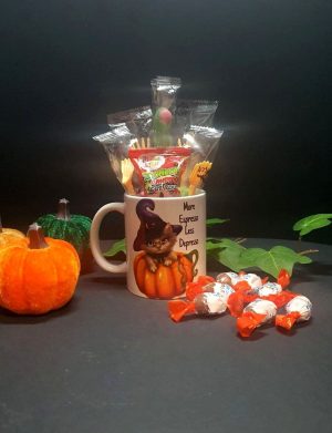 Set cadou Halloween – Pumpkin – cu cana ceramica si dulciuri – KLTM310002