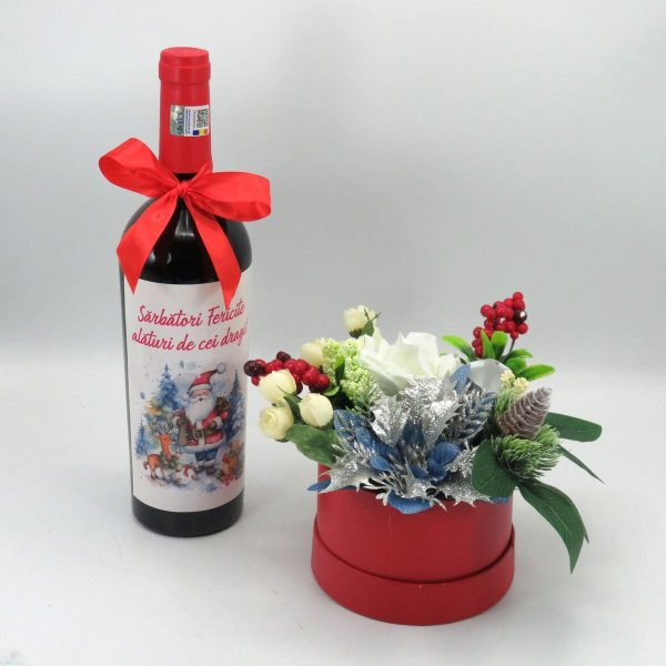 Set cadou Craciun, aranjament floral si sticla vin Sarbatori Fericite 4 ILIF312015 (1)