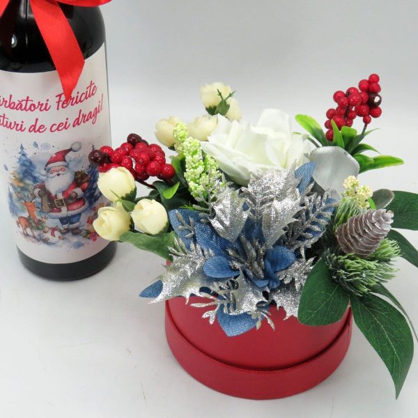 Set cadou Craciun, aranjament floral si sticla vin Sarbatori Fericite 4 ILIF312015 (4)