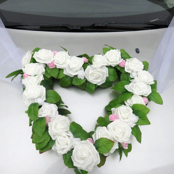 Decor masina pentru nunta cu tulle si trandafiri din spuma, alb ILIF401001 (4)