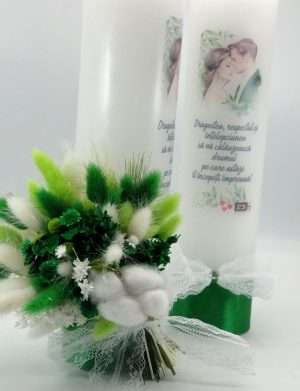 Lumanare Nunta decorata cu flori uscate, verde smarald – ILIF402007