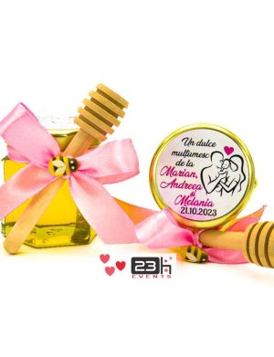 Mărturii dulci cu miere, model Aventură, culoare roz, nunta si botez, borcan 50 gr – DSBC402005