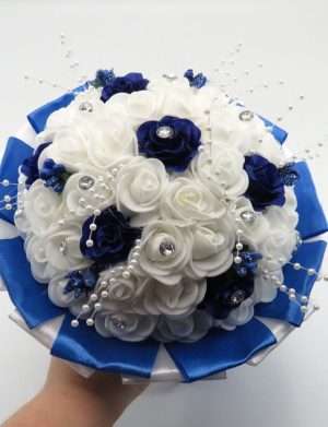 Buchet mireasa cu flori de spuma, albastru si alb – ILIF403054