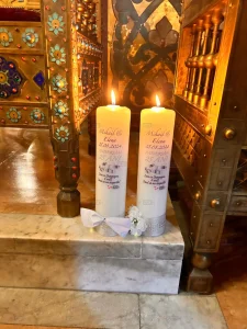 Read more about the article Lumânări de cununie: simboluri și idei pentru evenimente memorabile 🕯️