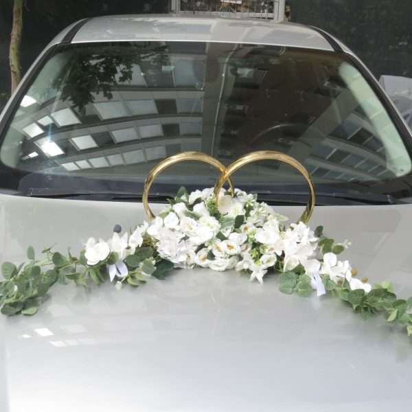 Decor masina pentru nunta, verighete decorate cu flori de matase si silicon, alb verde ILIF406023 (2)