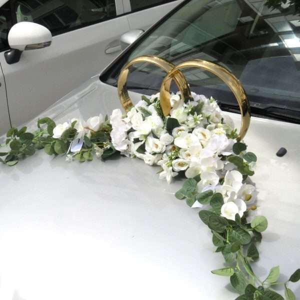 Decor masina pentru nunta, verighete decorate cu flori de matase si silicon, alb verde ILIF406023 (6)