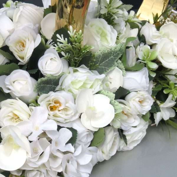 Decor masina pentru nunta, verighete decorate cu flori de matase si silicon, alb verde ILIF406023 (8)