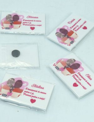 Set 5 placute Domnisoara de onoare personalizate, cu magnet, 80x45mm – ILIF407032