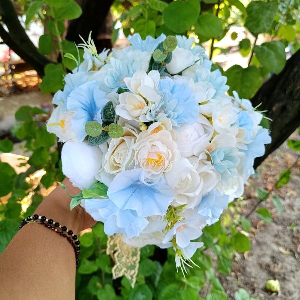 Buchet mireasanasa cu flori de matase, alb bleu FEIS409011 (19)